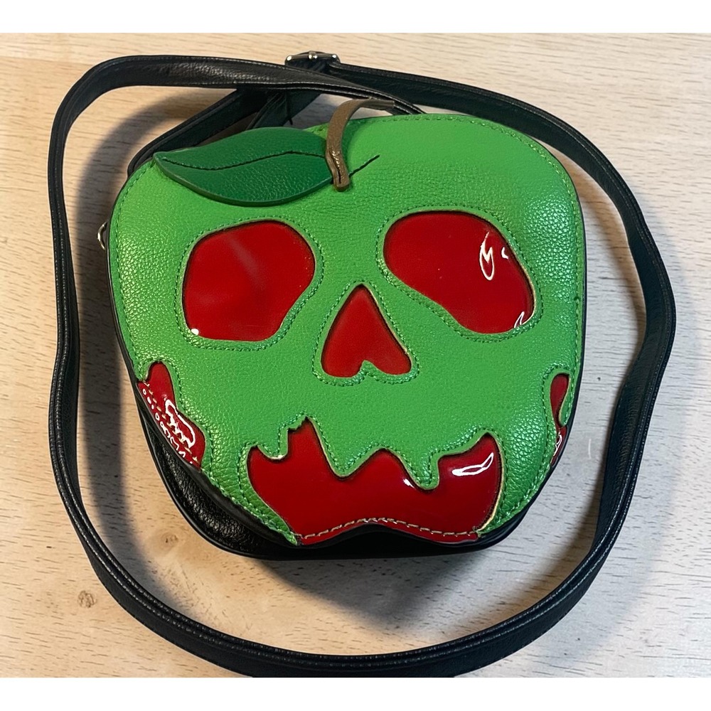 Sleepyville Critters Poison Apple Skull Crossbody Vinyl Bag Green Red NWOT